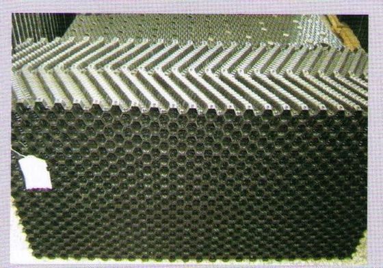 5740 mm altezza totale forma quadrata contro flusso torre di raffreddamento dell'acqua per frigorifero industriale
