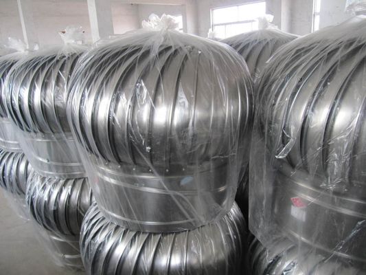 Ventilatore a turbina eolica naturale verticale montato sul tetto per hotel e magazzini